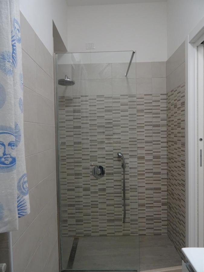Appartamento Fronte Mare เปสการา ภายนอก รูปภาพ