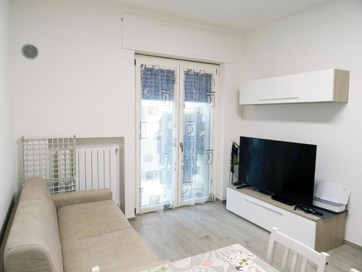 Appartamento Fronte Mare เปสการา ภายนอก รูปภาพ