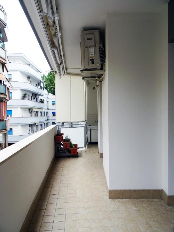 Appartamento Fronte Mare เปสการา ภายนอก รูปภาพ