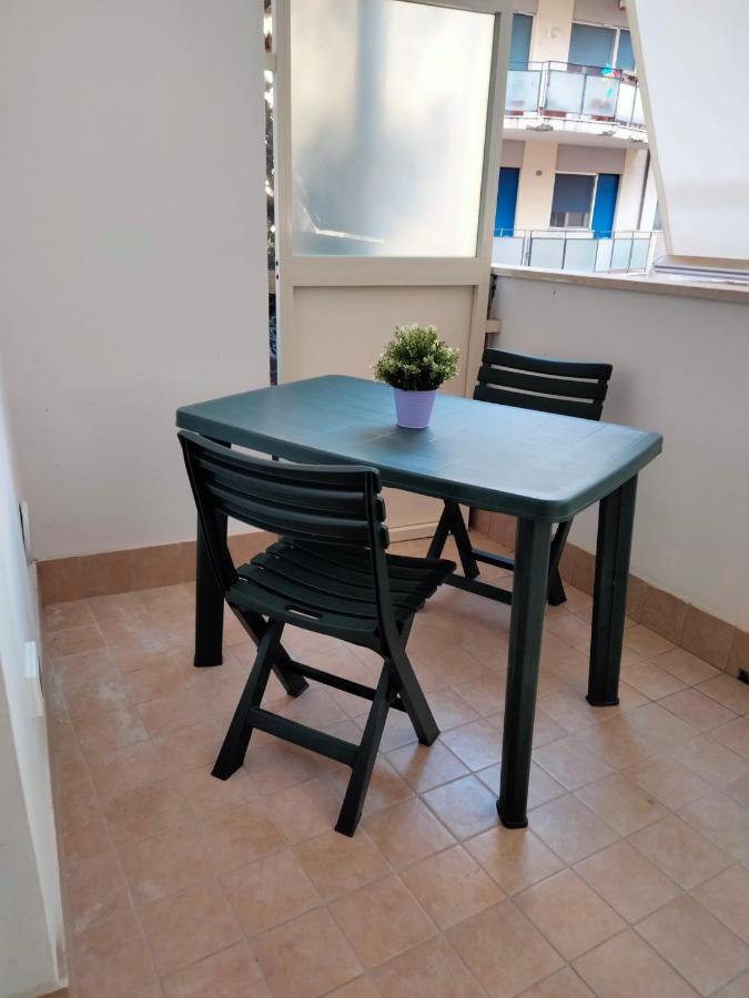 Appartamento Fronte Mare เปสการา ภายนอก รูปภาพ