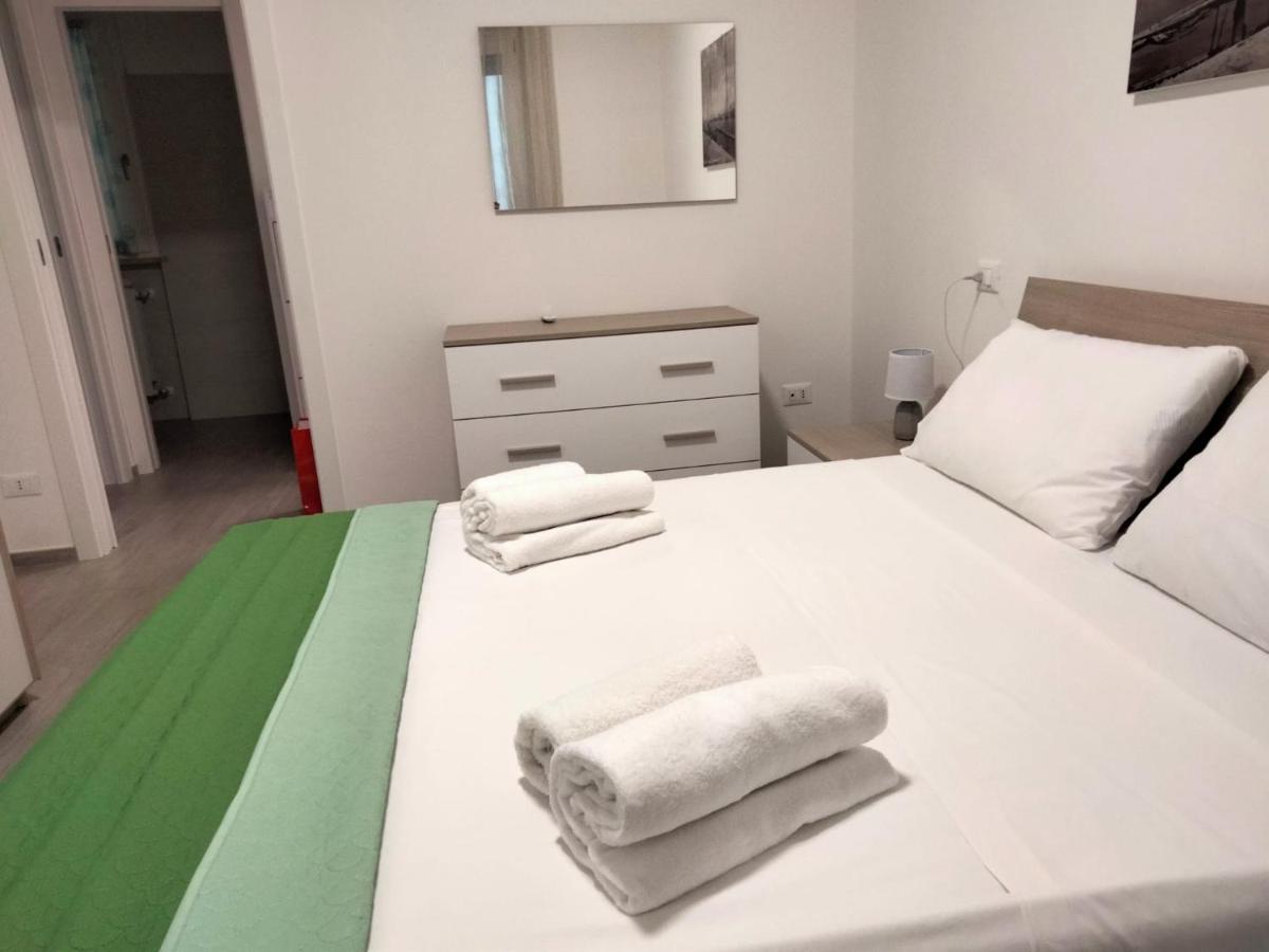 Appartamento Fronte Mare เปสการา ภายนอก รูปภาพ