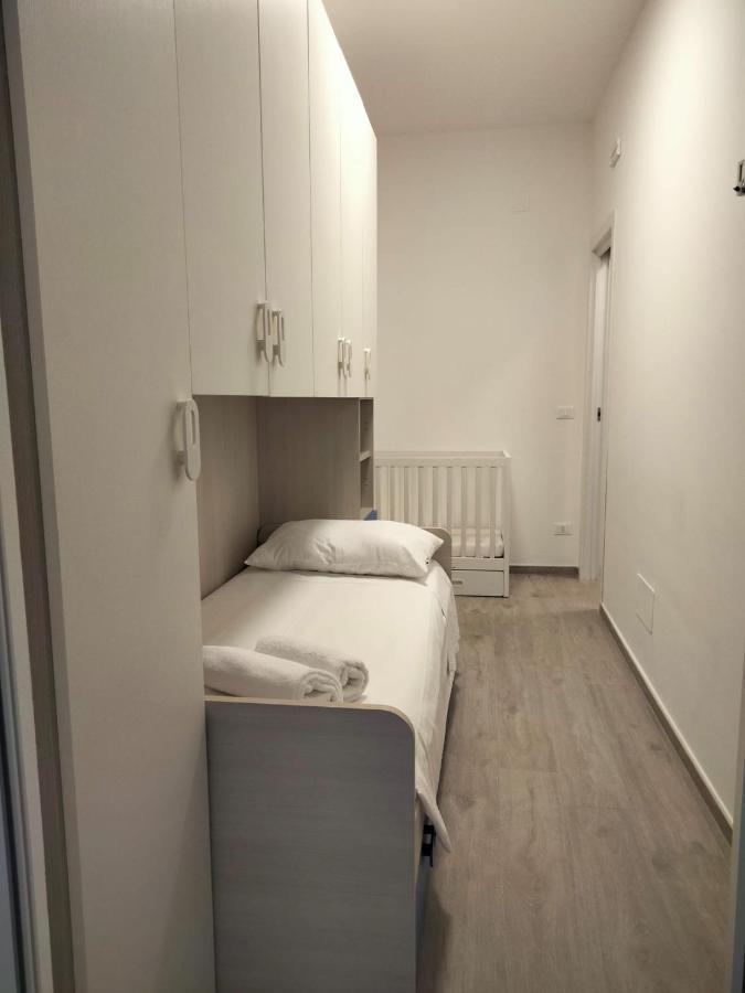 Appartamento Fronte Mare เปสการา ภายนอก รูปภาพ