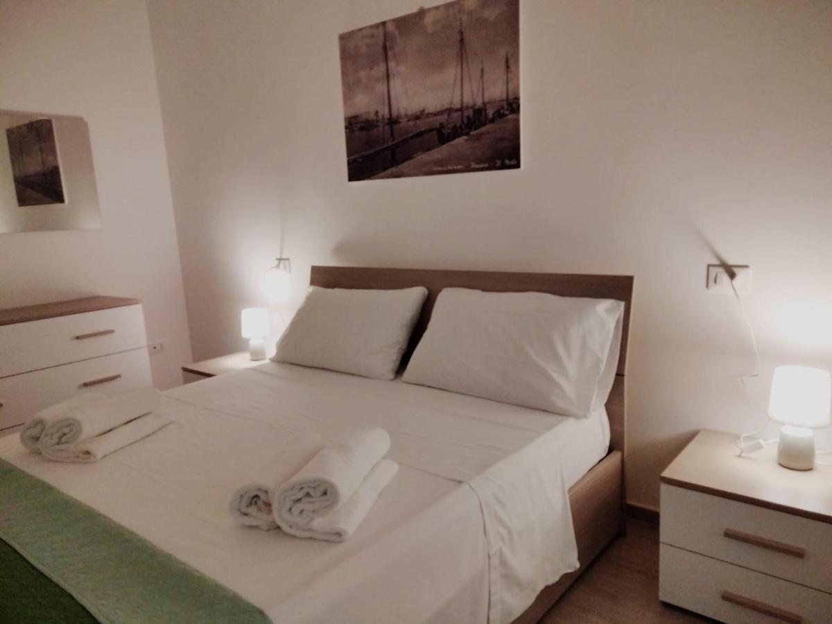 Appartamento Fronte Mare เปสการา ภายนอก รูปภาพ